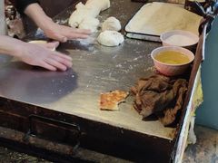 -老西关黄老太牛肉烧饼