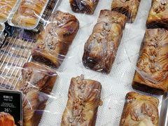 -罗森尼娜(德思勤店)