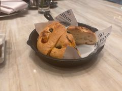 餐前面包-郑州希尔顿酒店·阿米奇意大利餐厅