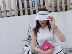 -Chanel(德基广场店)