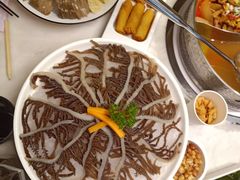 -左庭右院鲜牛肉火锅(浦江欢乐颂店)