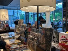 -茑屋书店(天目里店)