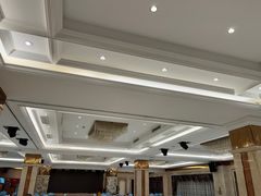 -沪华海鲜大酒楼(南汇店)