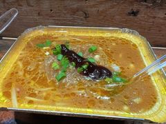 -花儿姐与战哥的美食档
