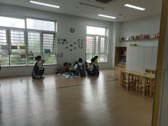 -初之光国际婴幼儿托育中心