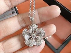 -星裳二手奢侈品回收鉴定(新华路店)