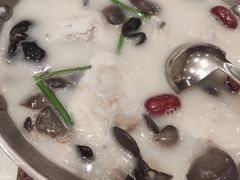 锅仔财鱼饺-亢龙太子酒轩(东湖店)