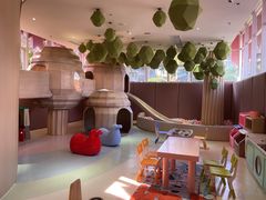 -水桶王国主题餐厅·聚会·生日派对·亲子活动·家庭套餐(亚龙湾希尔顿店)