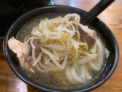 -丽虹云南过桥米线(兴工街店)