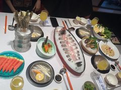 -泓炙颐凤鲜海鲜火锅料理(桐乡店)