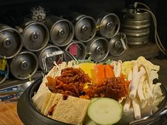 -晃晃悠悠酒肉合作社