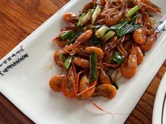 葱炒河虾-广迎居老正兴菜馆