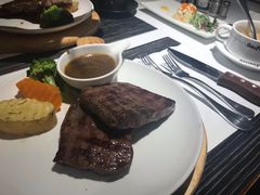 -斗牛士牛排餐厅(嘉里汇店)