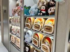 -泡泡玛特POPMART(蓝色港湾店)