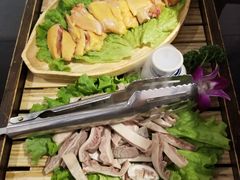 -尚尚仙·酸汤猪手·猪肚鸡火锅(华联万柳购物中心店)