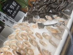 -领鲜活海鲜榴莲自助火锅(东门店)