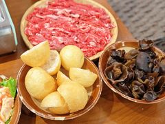 -黔有有贵州酸汤夺夺粉火锅(五味十字店)