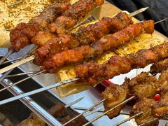 -古彭7只羊·鲜羊肉串·龙虾烧烤(玄武墨香路店)
