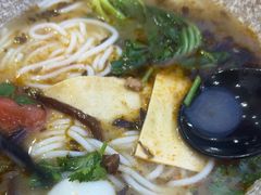 -蒙自源米线大王(普宁广场店)