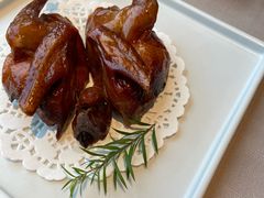 脆皮秒龄乳鸽-金海华·悦食东方(苏州中心商场店)