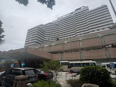 -广东大厦酒店(广州北京路步行街纪念堂地铁站店)