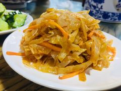 -陇上全荟兰州传统牛肉面(延吉路店)