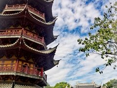 -龙华寺