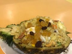 菠萝饭-班赞海鲜市场