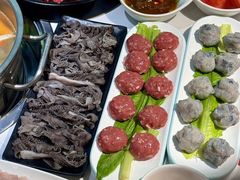 -潮牛岛·潮汕鲜切牛肉自助火锅(无锡首店)