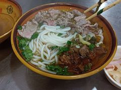 -花溪牛肉粉(八鸽岩店)