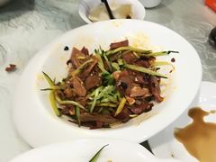 -黄家饺子东北特色菜馆(湖滨商业街店)