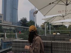 -UNI UNI(环亚凯瑟琳店)