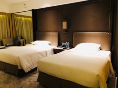 -中山利和希尔顿酒店