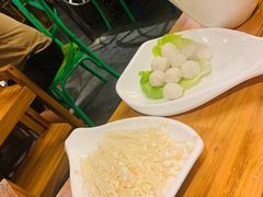 -小小河边鱼(天润城店)