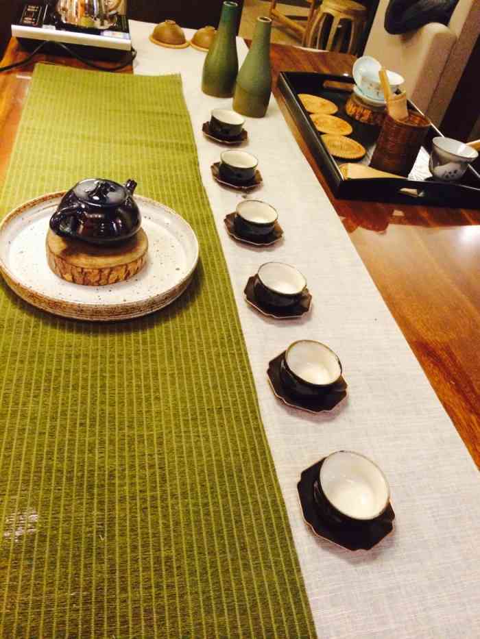 涤烦子茶寮-"食物图来一份食物明显比装修前精致很多.