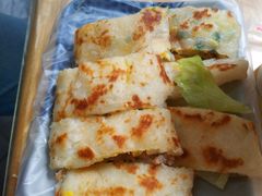 鲔鱼蛋饼-芳林早餐