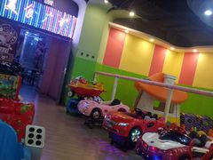 -泰州时尚莱迪购物广场(坡子街商业步行街店)