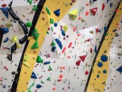 -问山MountQuest攀岩馆