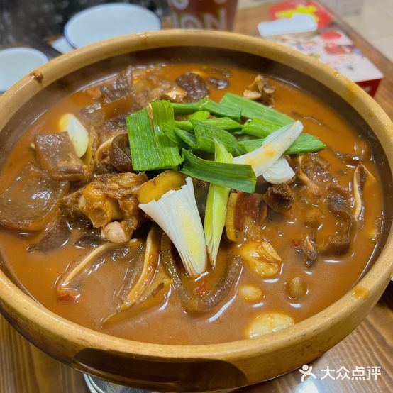鱼米之乡常德钵钵菜十三香小龙虾