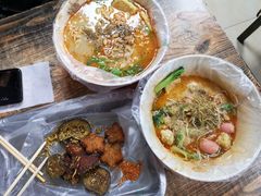 -二钢串叔麻辣烫(华龙大厦店)