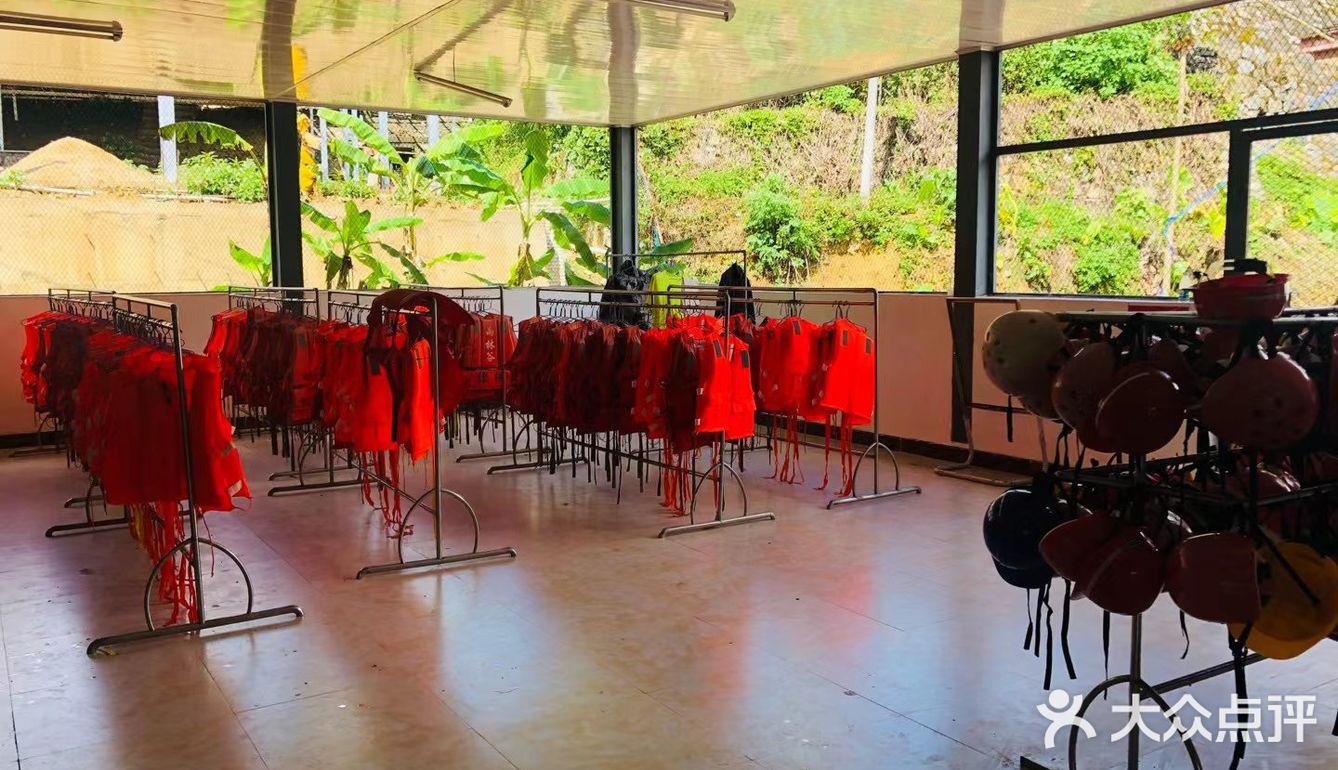 气候宜人，天热氧吧，非常合适养生和养心