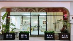 -莫兰迪婚纱摄影