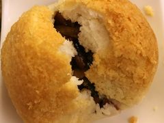 酥皮叉烧包-添好运点心专门店(深水埗店)