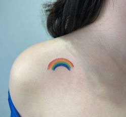 -明星刺青·洗纹身