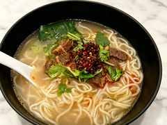 -新盈光·云会所(百丈东路店)