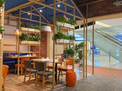 -渝信川菜 · 川味家常菜(财富购物中心店)
