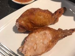 -港丽餐厅(高德置地店)