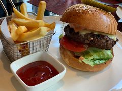 -WOLFGANG PUCK KITCHEN & BAR(迪士尼小镇店)