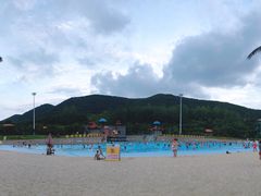 -汤山欢乐水世界