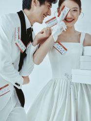 -光阴的故事婚纱摄影(苏州店)